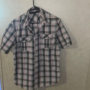 Casual short sleeve button up shirt